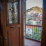 δεσποτικον αντωνοπουλου, ξενωνας Πανσιόν 3*