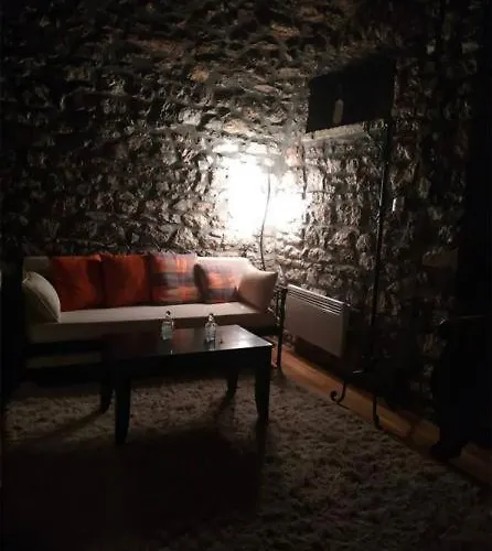 Despotikon - δεσποτικόν αντωνόπουλου Casa de hóspedes